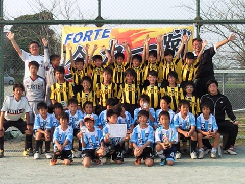 201104