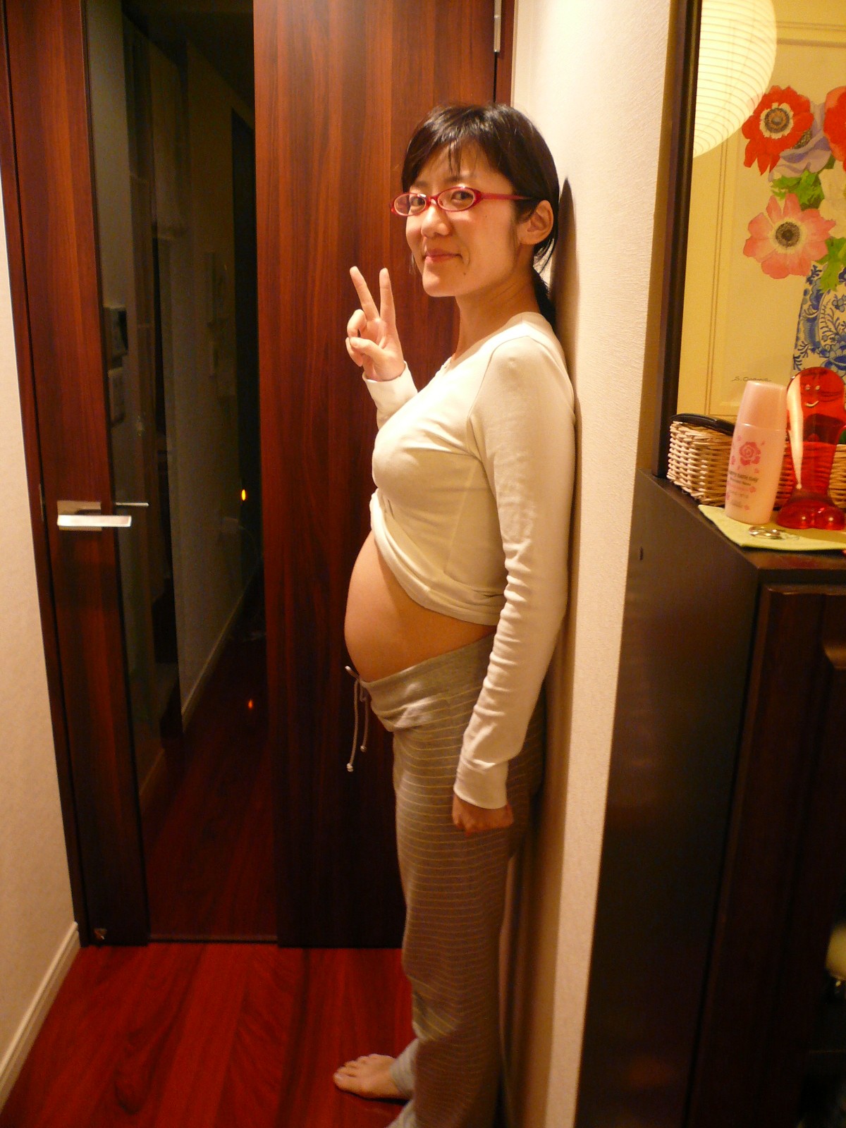 妊娠１８週 ５ヶ月目半ば のお腹 よしだ家の記し