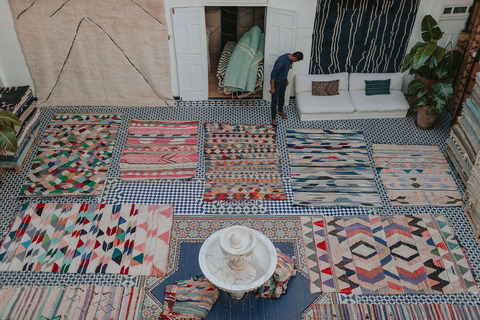 Boucherouite kilim exhibition at ヒシガタ文庫