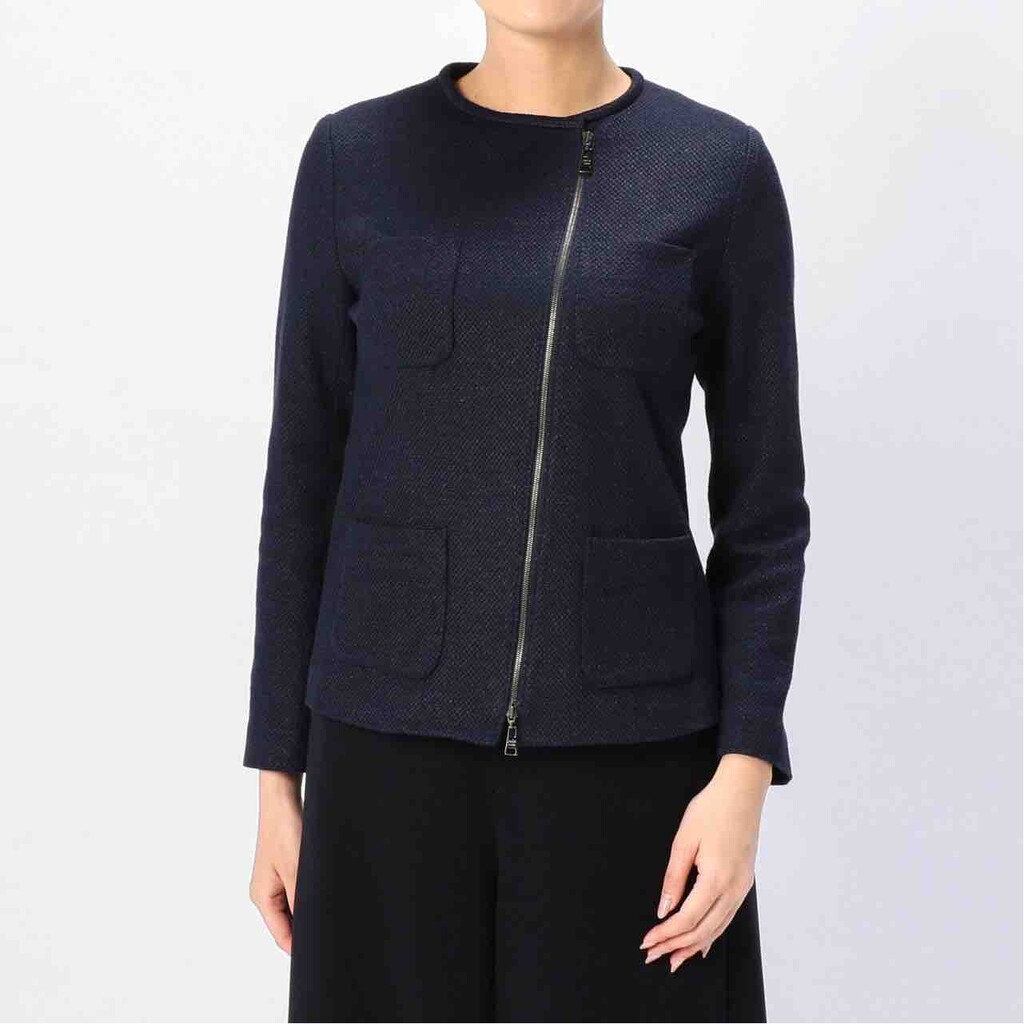 安藤優子さんに着用いただきました Yoshieinaba Official Blog 安藤優子さんに着用いただきました Yoshieinaba Official Blog