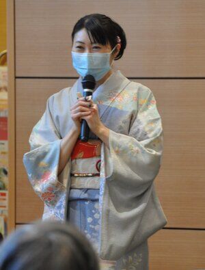 7CD3849F-1C82-48B0-BB7A-145FDDA690C9