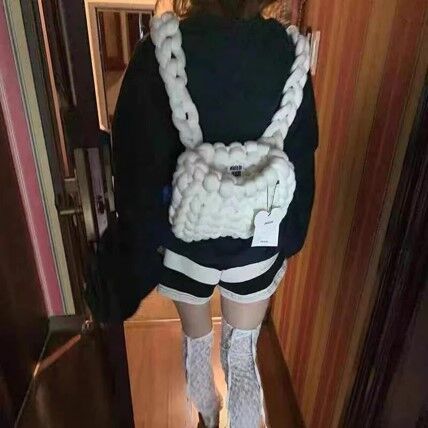 ２