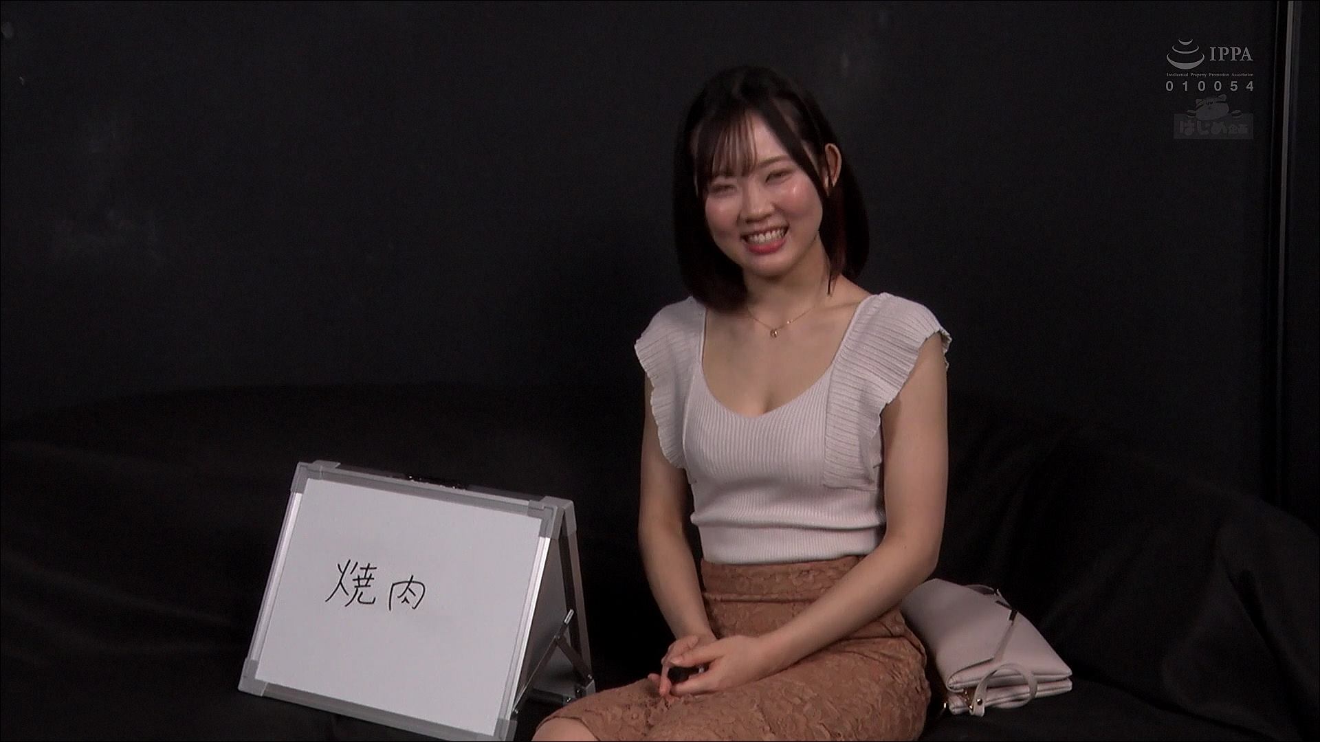 残酷ミラーゲームに負けるとエロ罰ゲーム  あじわった事のないデカチンで清楚な若妻達が隣に旦那がいる状態でもおかまいなしで中出しSEX！なんとオカワリしてきた若妻も！！5 : もっと、背面駅弁！