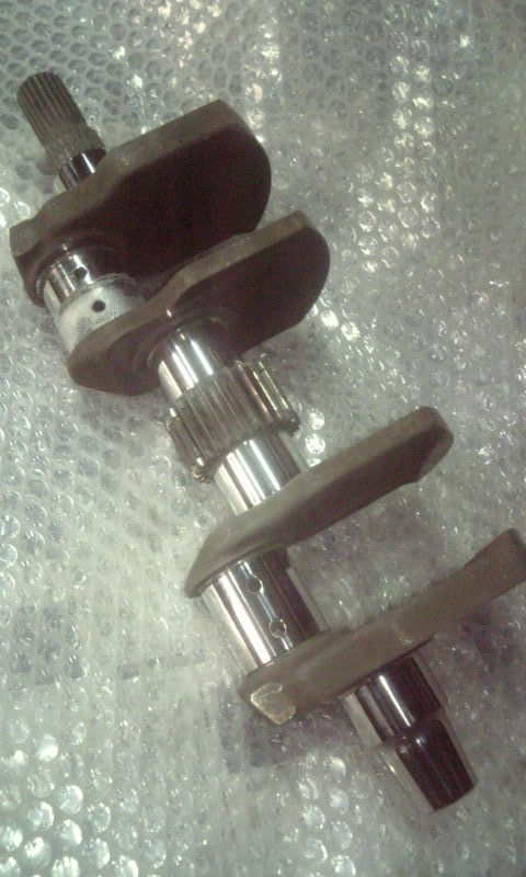 クランクシャフトのピンを硬質クロームメッキにて2㎜以上の肉盛りを行なう