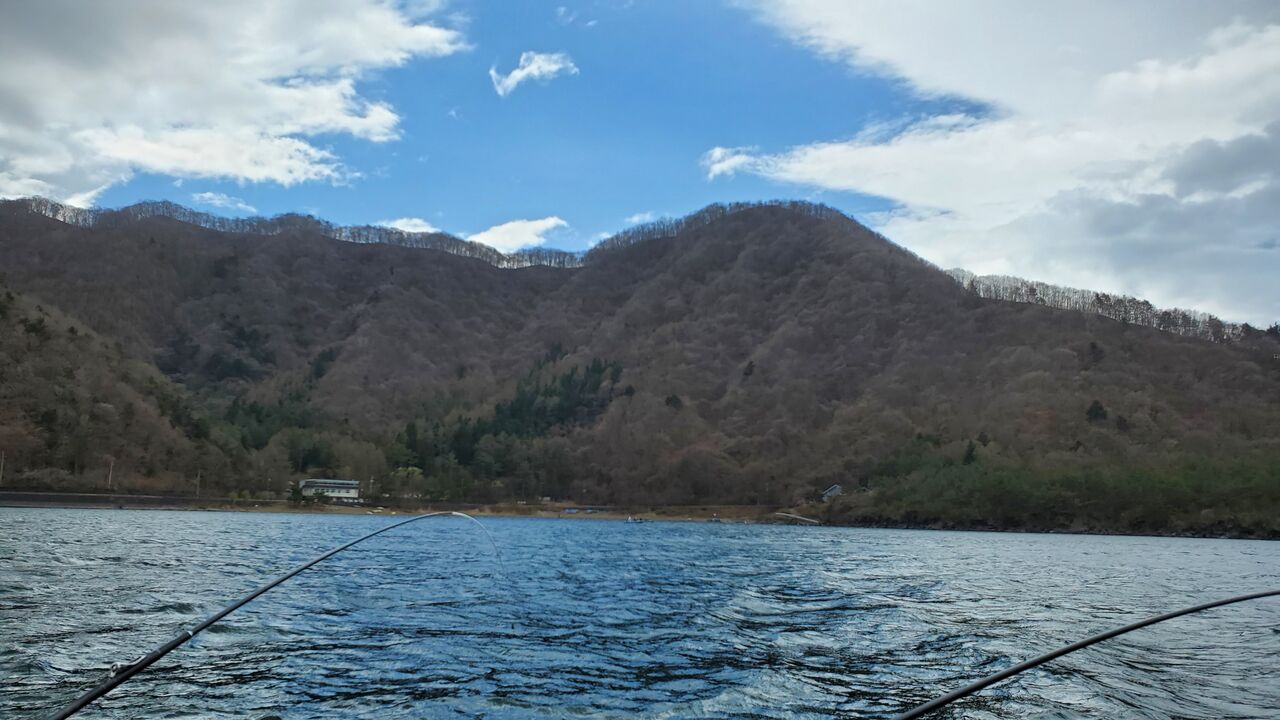 甲州の渓流釣りバカ日誌 21春ヒメマス4回目釣行 西湖 甲州の渓流釣りバカ日誌 21春ヒメマス4回目釣行 西湖