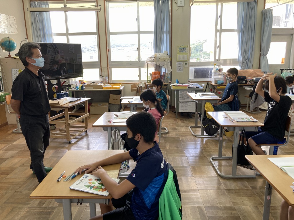 ミニ授業研究会 5年算数 平均 授業者 校長 与那国町立与那国小学校ホームページ ミニ授業研究会 5年算数 平均 授業者 校長 与那国町立与那国小学校ホームページ