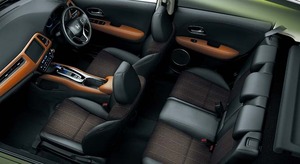 Honda_Vezel_Hybrid_interior