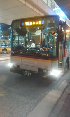 東急バスの新横溝口線 よしちゃん しゃもじのローズピンクトラム日記