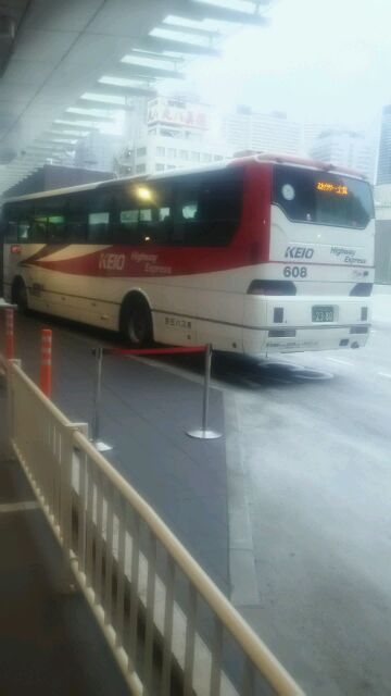 京王バスでバスタ新宿からスカイツリータウンへ よしちゃん
