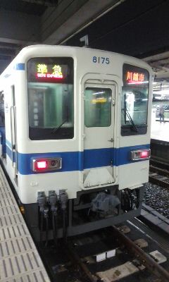 東武東上線の8175f よしちゃん しゃもじのローズピンクトラム日記
