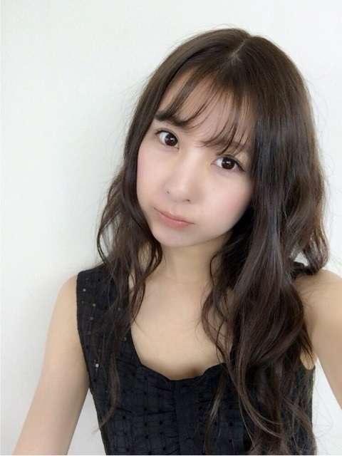 板野成美5