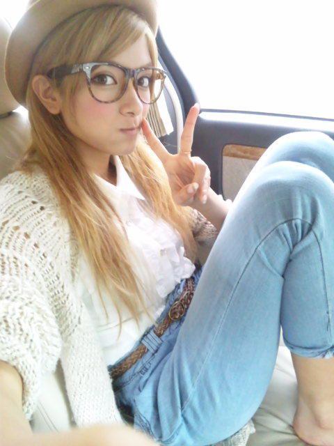 ローラ３