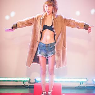 坂口杏里4