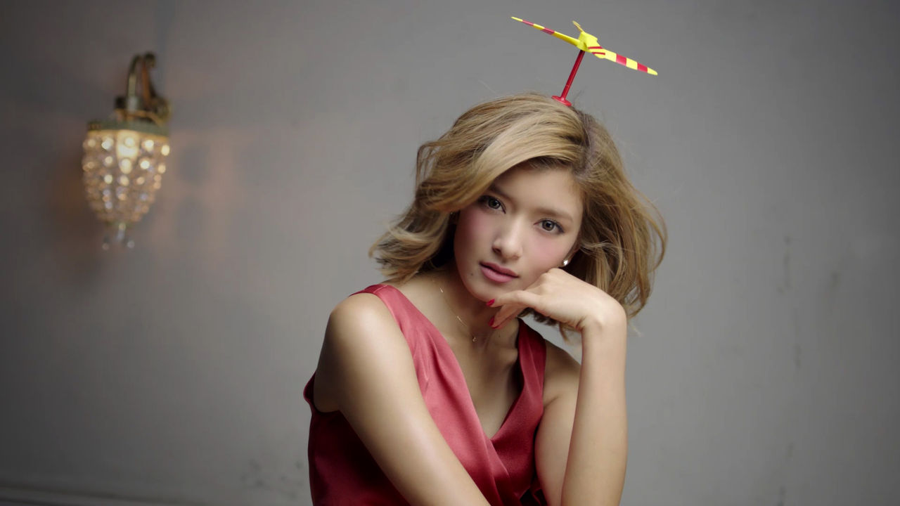 美ログ@2ch : 【画像あり】ローラ、『前髪パッツン＆ショート ...