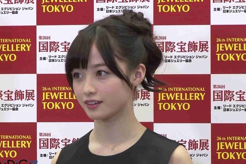 橋本環奈15