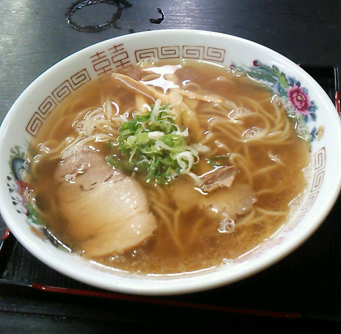 食堂の中華そばといなり 伏見稲荷 お食事処いなり やまでらのぶらりグルメ ぶらり日記