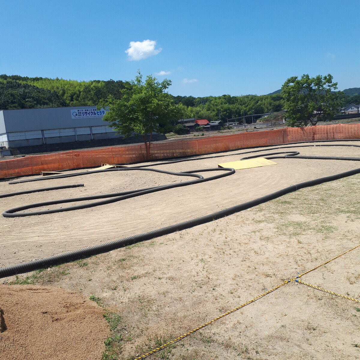 ひでっちサーキット仮設工事中 よっしーの趣味ブログ