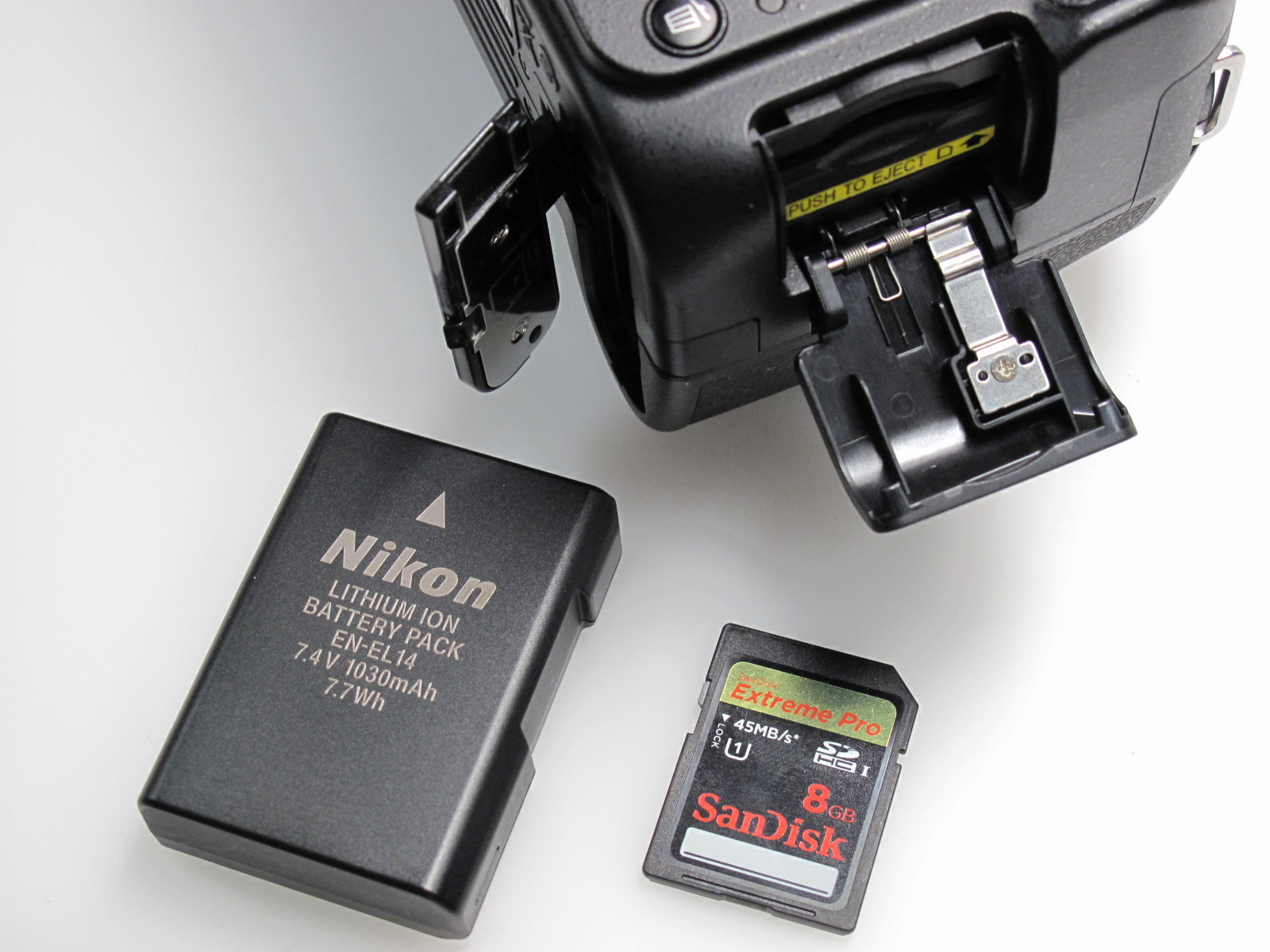 Nikon D5100 改造 (フィルターレス) : 地球の片隅で Nikon D5100 改造 (フィルターレス) : 地球の片隅で