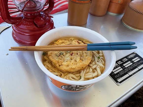 キャンプでカップラーメンはうまい お湯であることをすると超便利 kutikomi キャンプでカップラーメンはうまい お湯であることをすると超便利 kutikomi