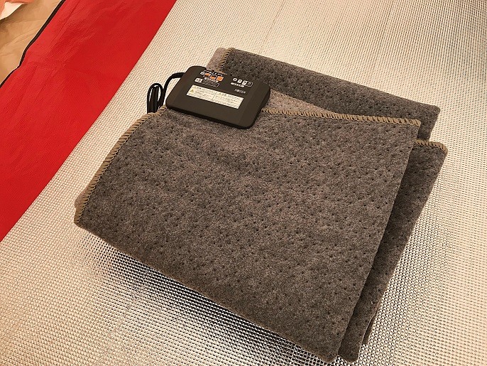 冬キャンプはホットカーペットだけではダメ 我が家の方法を徹底解説 ｋｕｔｉｋｏｍｉ