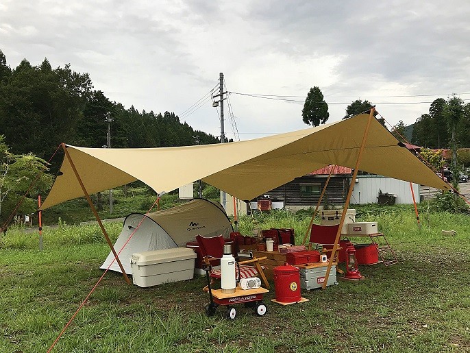 我が家が気を付ける雨キャンプのタープの張り方を徹底検証！詳しくブログで紹介。 : Kutikomi