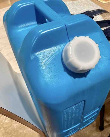キャンプでおしゃれな灯油タンク 灯油缶 ヒューナースドルフのポリタンク10lを使用している我が家が詳しくブログで紹介 kutikomi キャンプでおしゃれな灯油タンク 灯油缶 ヒューナースドルフのポリタンク10lを使用している我が家が詳しくブログで紹介 kutikomi