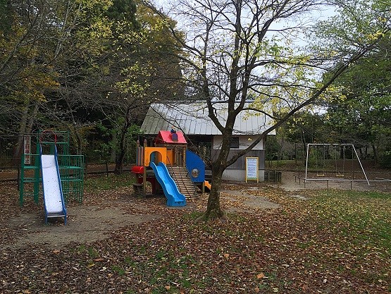 2015111647