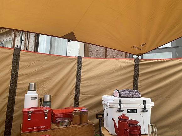 目隠しに我が家も使用 庭でバーベキューや庭キャンプをする時に絶対に必要 ｋｕｔｉｋｏｍｉ