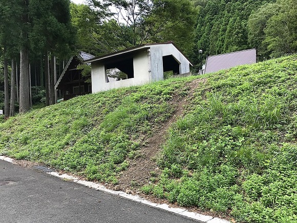 2018090602 (2)