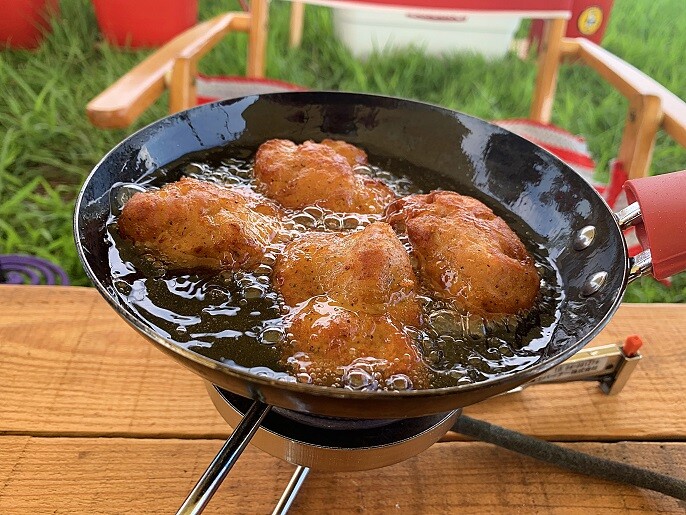 スキレットで唐揚げを揚げるとキャンプ飯に最高においしい kutikomi スキレットで唐揚げを揚げるとキャンプ飯に最高においしい kutikomi