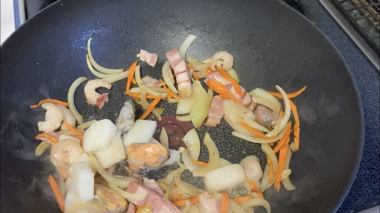 フライパンだけで美味 パングラタン 小学校栄養士 松丸 奨のブログ