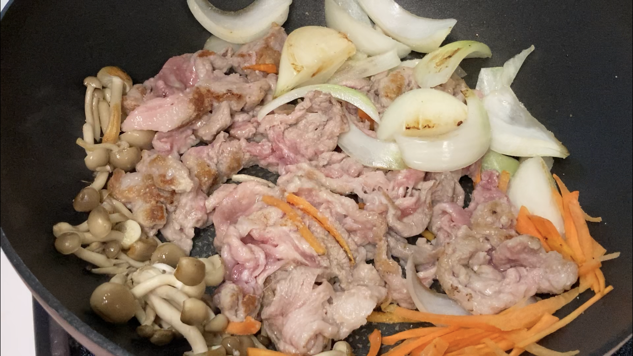 炒め方がポイントの 豚肉のオイスターソテー 小学校栄養士 松丸 奨のブログ 炒め方がポイントの 豚肉のオイスターソテー 小学校栄養士 松丸 奨のブログ