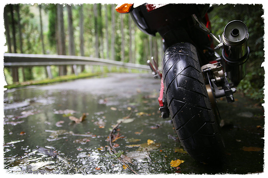 悪名高いタイヤ「Vee Rubber」で18,000km以上走行した感想