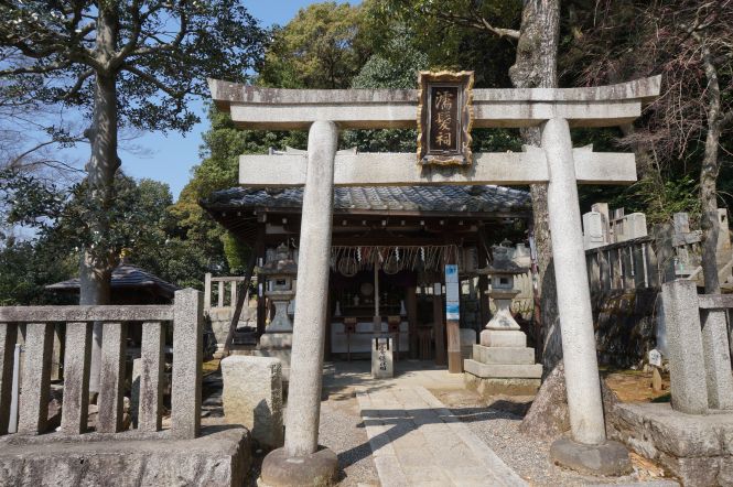 濡髪大明神 京のかくれ名所 京都より愛をこめて 濡髪大明神 京のかくれ名所 京都より愛をこめて