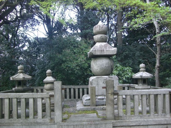 04京極竜子mid