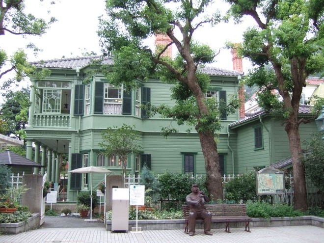 06萌黄の館（２）mid