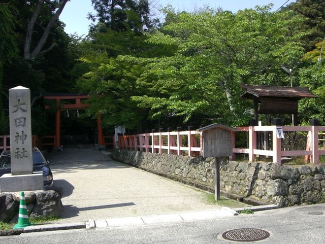 01大田神社（１）mid