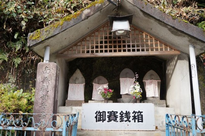 04小坂歩岐馬頭観音mid