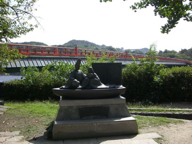 02銅像（２）mid