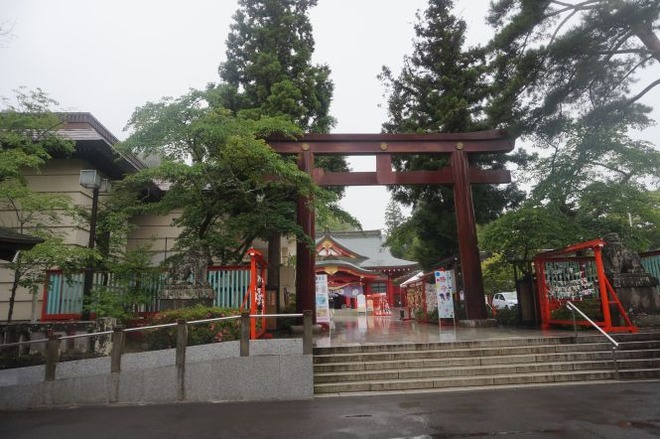03護国神社mid