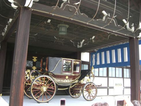 クリックで大きくなります