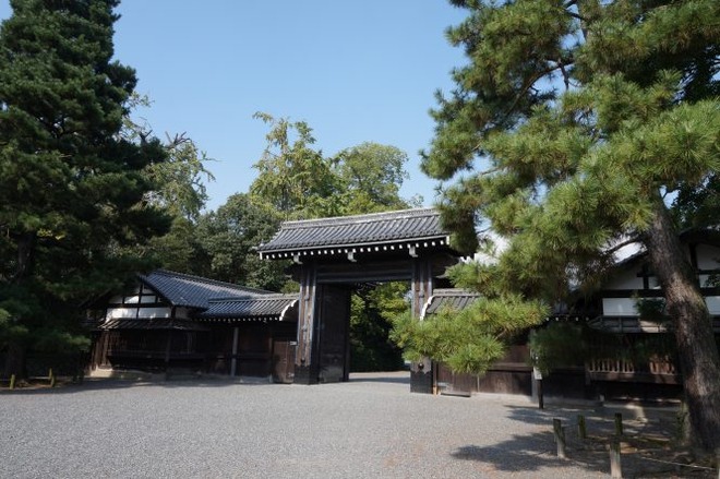 01堺町御門mid