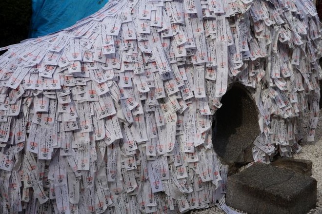 04縁の碑（２）mid