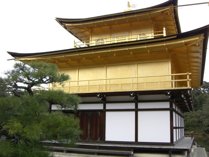 金閣寺「銀河泉」|京の名水 : 京都より愛をこめて 金閣寺「銀河泉」|京の名水 : 京都より愛をこめて