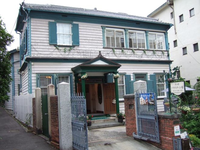 01パラスティン邸mid