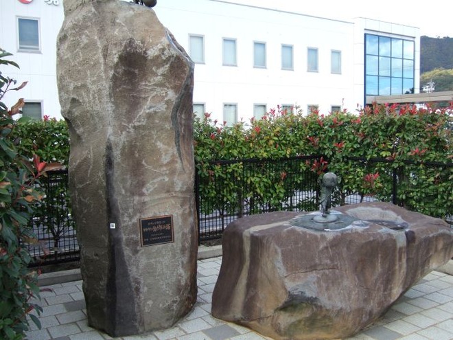 05鬼太郎の塔mid