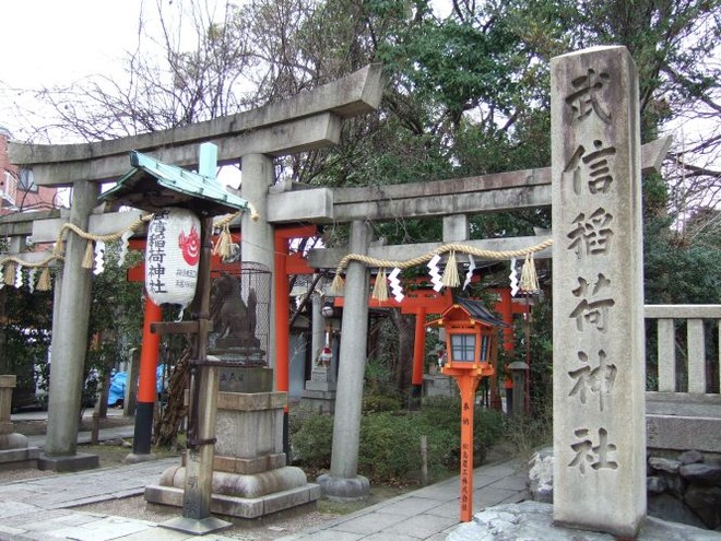 01武信稲荷神社mid