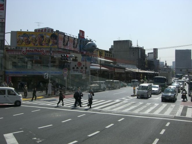 07場外市場mid