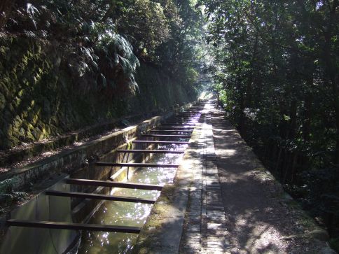  クリックで大きくなります