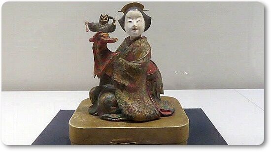 11嵯峨人形